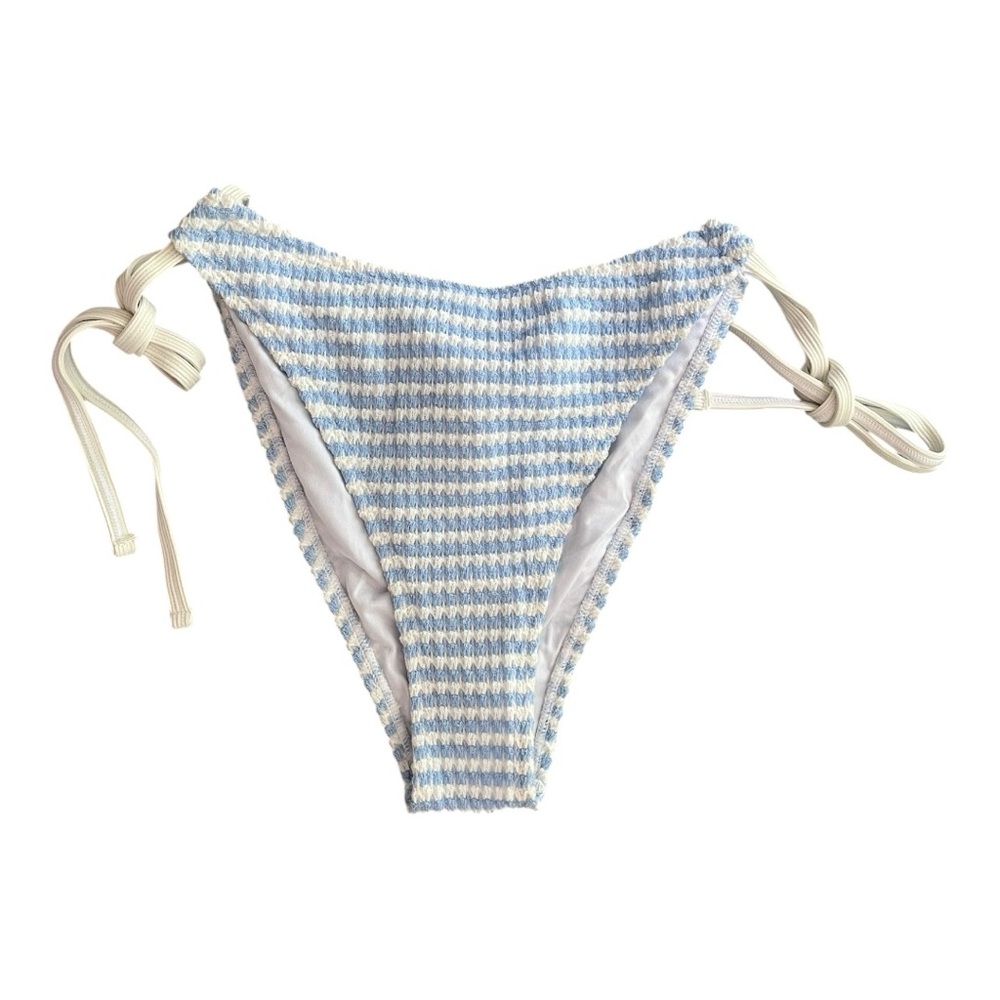 NWT Cupshe bikini bottoms blue and white